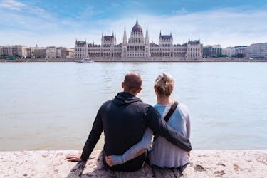 Cruzeiro romântico no dia dos namorados em Budapeste